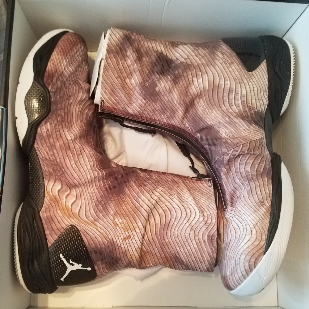 XX8's sz 13